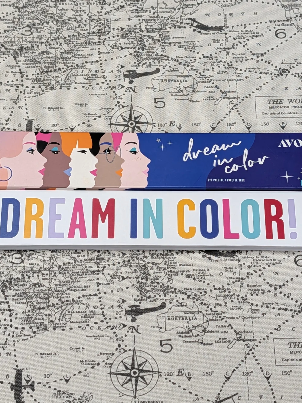 NIB Avon Dream in Color 16-Shade Eyeshadow Palette Limited Edition